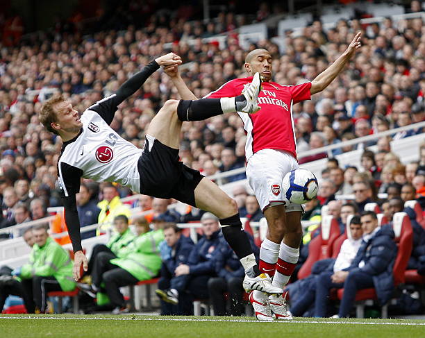 对阿德耶米 对阿德耶米