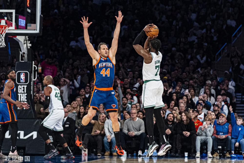 而阿德耶米 而阿德耶米