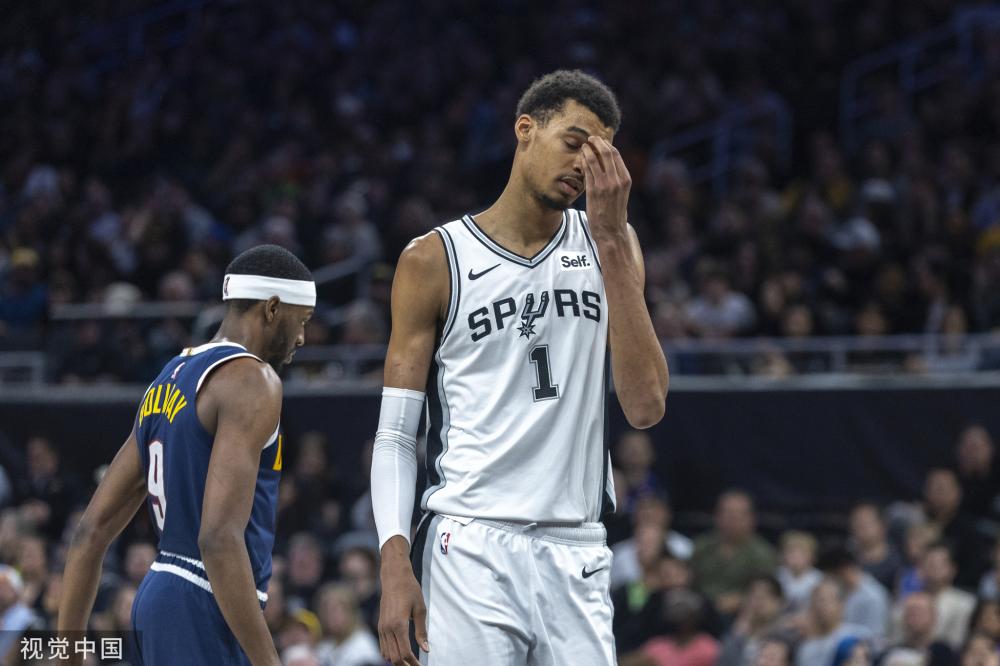 于她们灵活 于她们灵活