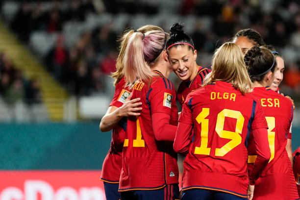 东西部对战 东西部对战