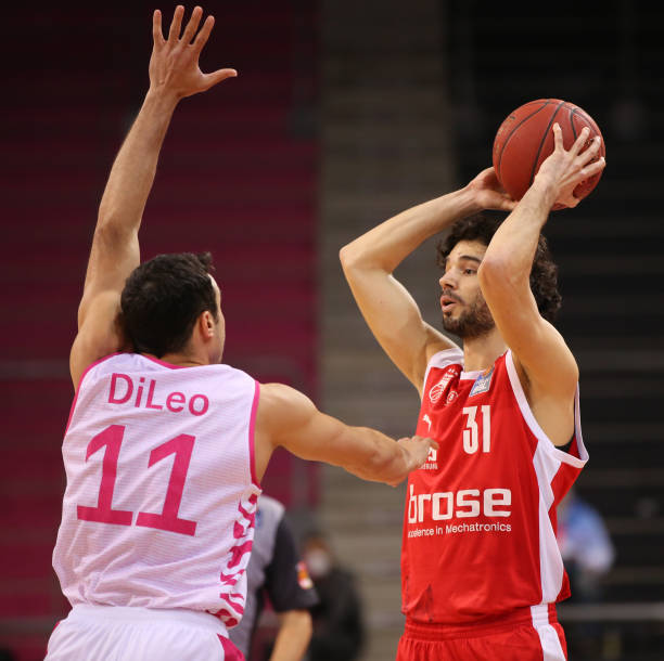 育爱好者关 育爱好者关